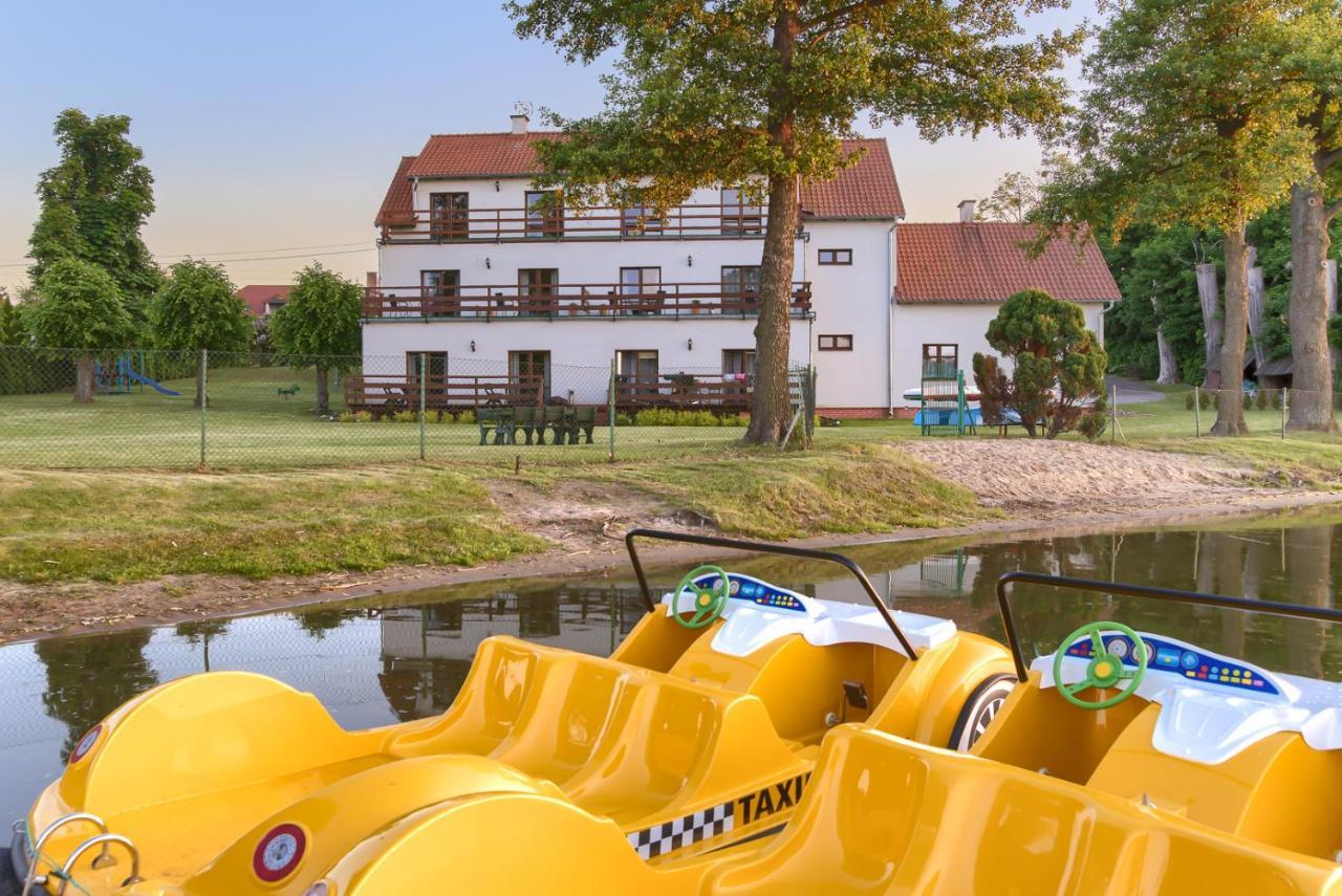 Gosciniec Zielony Domek ムロンゴヴォ エクステリア 写真